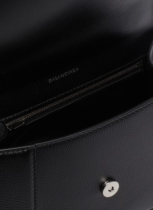 Detail View - Click To Enlarge - BALENCIAGA - 'Hourglass Small' leather shoulder bag