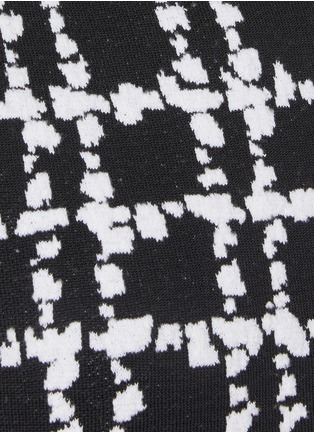 Detail View - Click To Enlarge - OSCAR DE LA RENTA - Patterned fringe detail knit dress