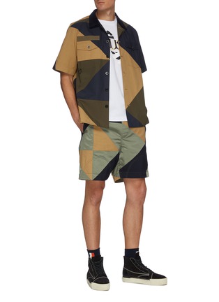 Figure View - Click To Enlarge - SACAI - Geometric Patchwork Patch Pocket Shirt