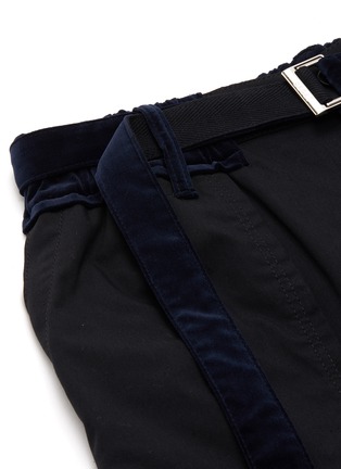  - SACAI - Belted straight oxford pants
