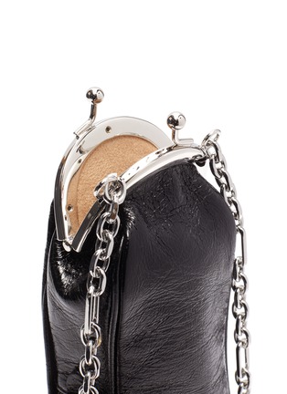 Detail View - Click To Enlarge - MAISON MARGIELA - Ballerina Tabi Rivista' patent leather pouch
