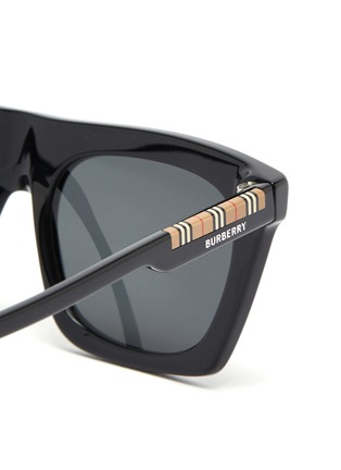 Detail View - Click To Enlarge - BURBERRY - Check Temple Sunglasses