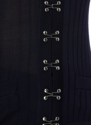  - DION LEE - Hook front rib knit vest