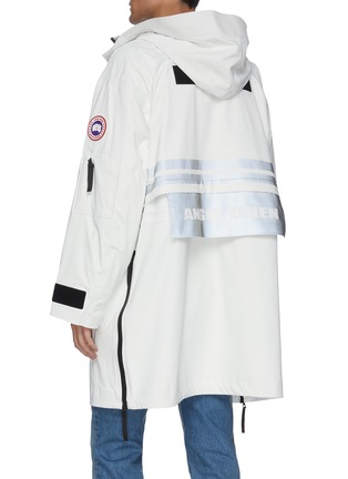 Back View - Click To Enlarge - CANADA GOOSE - x Angel Chen 'Morgan Rain Snow Mantra' Logo Stripe Patch Pocket Raincoat