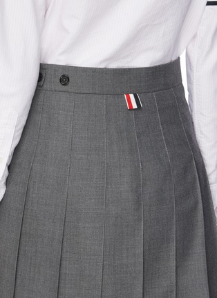 Detail View - Click To Enlarge - THOM BROWNE  - Cotton dropped back pleated skirt