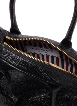 Detail View - Click To Enlarge - THOM BROWNE - Fur pom pom pebble grain leather rabbit bag with knit sweater