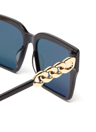 Detail View - Click To Enlarge - FOR ART'S SAKE - Chain Detail Acetate Square Frame Sunglasses