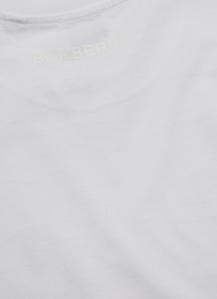  - BURBERRY - Love print crewneck T-shirt