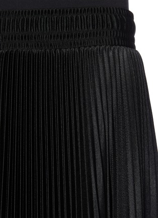 Detail View - Click To Enlarge - BALENCIAGA - Elastic waistband pleated skirt