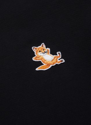  - MAISON KITSUNÉ - Chillax fox patch crewneck sweatshirt