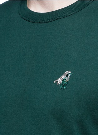 Detail View - Click To Enlarge - - - Bird embellishment T-shirt