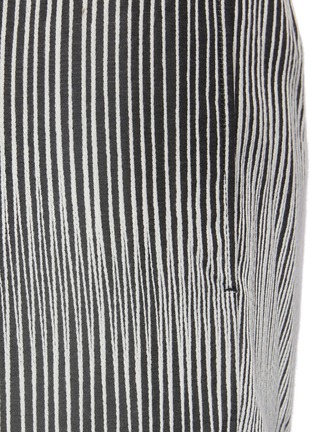  - CORNERSTONE - Elastic Waist Vertical Stripe Crop Pants