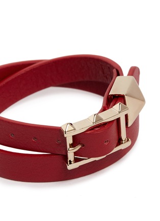 Detail View - Click To Enlarge - VALENTINO GARAVANI - Single 'Rockstud' leather bracelet