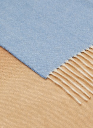 Detail View - Click To Enlarge - JOHNSTONS OF ELGIN - Ombré fringe cashmere scarf