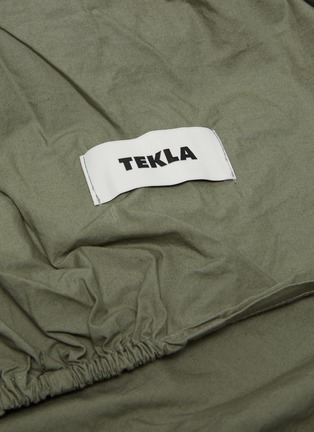 Detail View - Click To Enlarge - TEKLA - Organic cotton percale fitted sheet – Olive Green