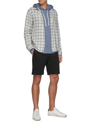 Figure View - Click To Enlarge - VINCE - 'Griffith' lightweight chino shorts