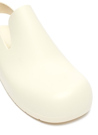 Detail View - Click To Enlarge - BOTTEGA VENETA - Rubber Slingback sandals