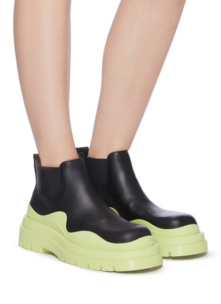 Figure View - Click To Enlarge - BOTTEGA VENETA - Tire' Platform Tread Sole Ankle Chelsea Boots