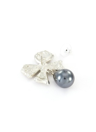 Detail View - Click To Enlarge - KENNETH JAY LANE - Crystal bow drop pearl earrings