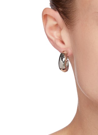 Figure View - Click To Enlarge - KENNETH JAY LANE - Polished silver tapered hoop earrings