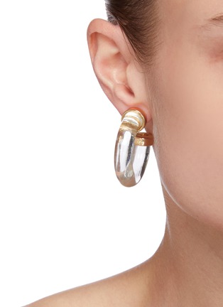 Figure View - Click To Enlarge - KENNETH JAY LANE - Resin polished gold hoop earrings