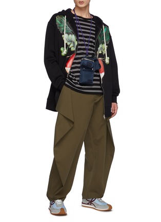 Figure View - Click To Enlarge - JW ANDERSON - Radish Illustration Print Cotton Oversized Zip Up Drawstring Hoodie