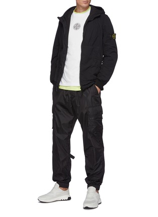 Figure View - Click To Enlarge - STONE ISLAND - Water Repellent Padded Hooded Zip Up Jacket