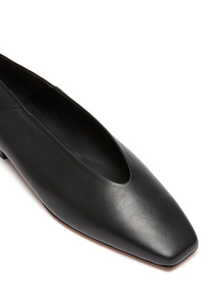 Detail View - Click To Enlarge - GRAY MATTERS - Peggy' Step-down Heel Leather Ballerinas