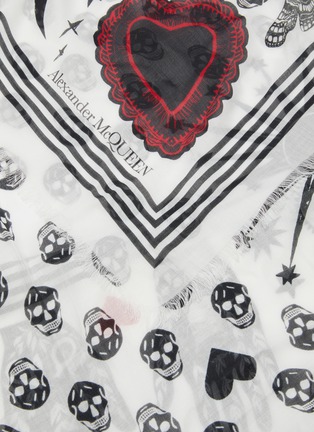 Detail View - Click To Enlarge - ALEXANDER MCQUEEN - Mystic skull graphic foulard scarf