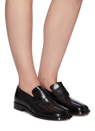 Figure View - Click To Enlarge - MAISON MARGIELA - Abrasivato Leather 'Tabi' Loafers