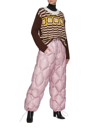 Figure View - Click To Enlarge - MIU MIU - Curve Quilted Puffer Pants