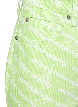  - ALEXANDER WANG - All-over Logo Print Crop Denim Jeans
