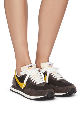 Figure View - Click To Enlarge - NIKE - 'Waffle Trainer 2 SP' Suede Panel Low Top Sneakers