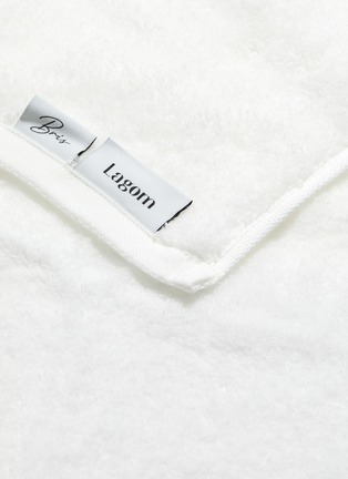 Detail View - Click To Enlarge - LAGOM - Bris' 111G Cotton Hand Towel — Bleach White