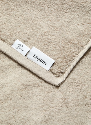 Detail View - Click To Enlarge - LAGOM - Bris' 111G Cotton Hand Towel — Concrete