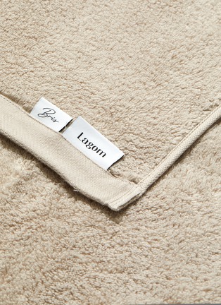 Detail View - Click To Enlarge - LAGOM - Bris' 342G Cotton Bath Towel — Concrete