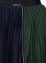 Detail View - Click To Enlarge - SACAI - Zip Detail Duo-tone Pleated Midi Skirt