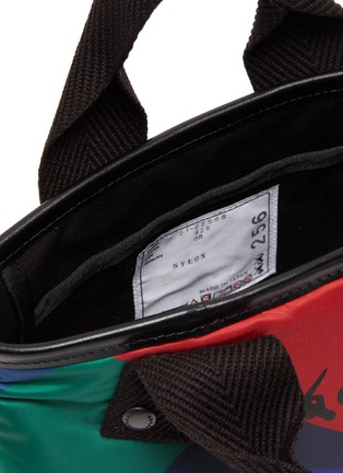 Detail View - Click To Enlarge - SACAI - x KAWS Multi-coloured Print Small Tote Bag
