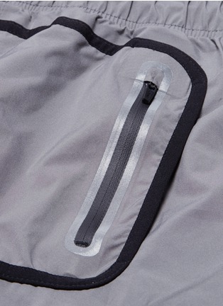 Detail View - Click To Enlarge - DYNE - Mesh jersey panel jogging pants