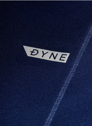  - DYNE - Concealable hood sweatshirt