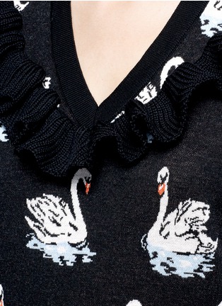 Detail View - Click To Enlarge - STELLA MCCARTNEY - Ruffle swan jacquard virgin wool sweater