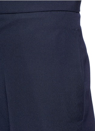 Detail View - Click To Enlarge - THE ROW - 'Resme' cropped silk wide leg pants