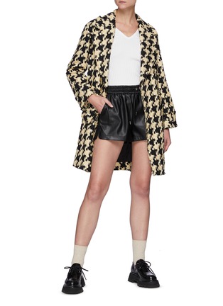 Figure View - Click To Enlarge - ALICE & OLIVIA - Stefan' Houndstooth Enlarged Lapel Coat
