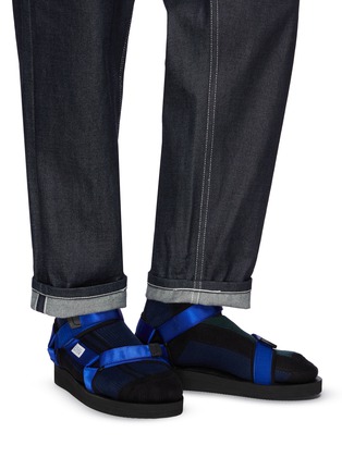Figure View - Click To Enlarge - SUICOKE - Assymetrical Sandal