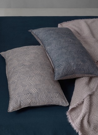 Detail View - Click To Enlarge - SOCIETY LIMONTA - Nap Zigzagged Pattern Pillow Case Set – Pacifico