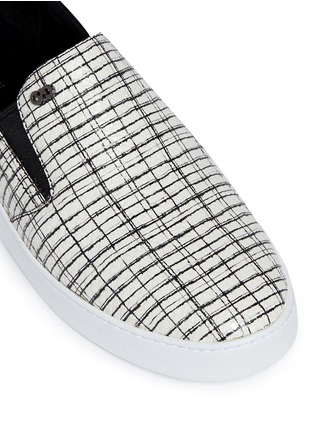 Detail View - Click To Enlarge - COLE HAAN - 'Reiley' stripe print embossed leather skate slip-ons