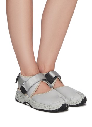 Figure View - Click To Enlarge - SUICOKE - Unbita Split Toe Tabi Chunky Sandals w/ Speckle Sole and Ankle Strap