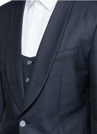  - - - Diamond jacquard wool-silk three piece tuxedo suit