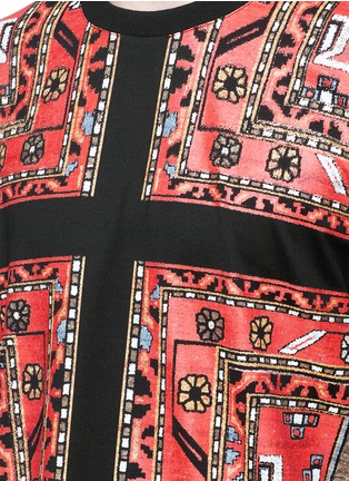 Detail View - Click To Enlarge - GIVENCHY - Persian carpet print T-shirt