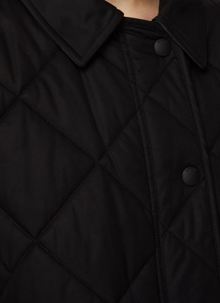 Detail View - Click To Enlarge - BURBERRY - SHEAR COLLAR QUILTED COAT